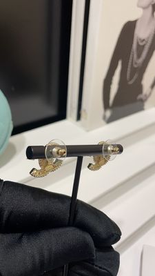 Quality Versatile Style Gold Luxury Earrings Double C Stud Earrings With Diamond Accents factory