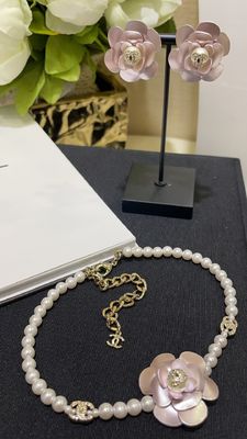 Quality Pink Gold Luxury Earrings Aesthetic Exquisite Design With Diamonds factory