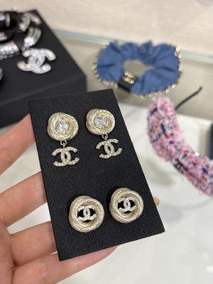 Quality High Durability Luxury Crystal Earrings Double C Pendant Earrings With Pearls factory