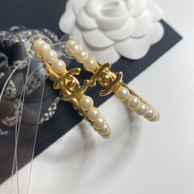 Quality 20-25mm Size Copper Colored Hoop Earrings Classic Elegant Luxury Earrings With Pearls factory