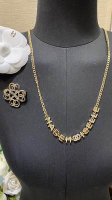 Quality Hollow Out Luxury Brooch Pin Heart Clover Brooch 18K Gold Plated With Diamond factory