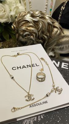 Quality Floral Edge Black Enamel Ring Brass Double Feature C Ring Classic For Engagement factory