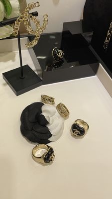 Quality Lightweight Daily Use Diamond Ring 18k Gold Plated Long Lasting Custom Rings For Women factory