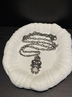 Quality Nickel Free Slim 925 Silver Necklace with Designer Sword Vine Pendant and 16-24 inches Length factory